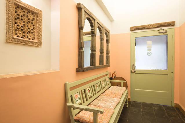 G 49 Bed & Breakfast New Delhi Exterior photo